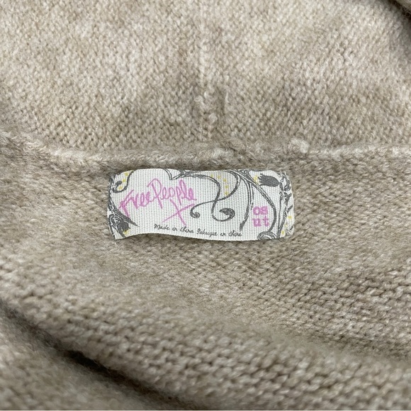 Free People Beige Wool Short Sleeve Cardigan - Picture 5 of 9